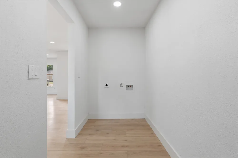 11012 Castolon Drive Dallas, TX 75228