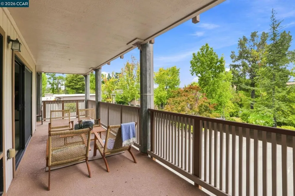 1209 Running Springs Rd. #2 Walnut Creek, CA 94595