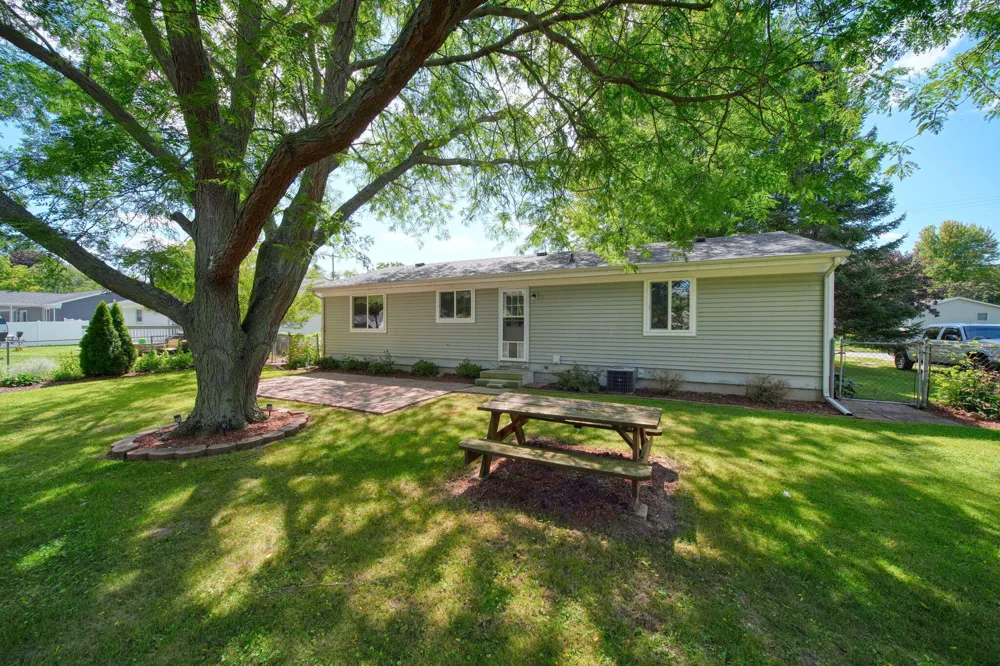 904 Union Street Tecumseh, MI 49286