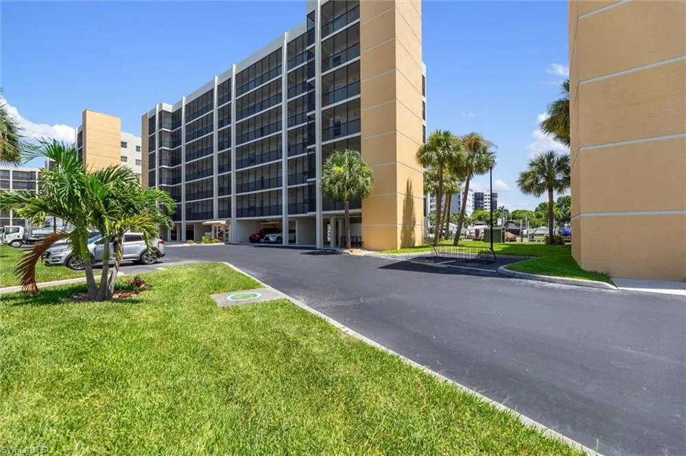 4421 Bay Beach Lane #634 Fort Myers Beach, FL 33931