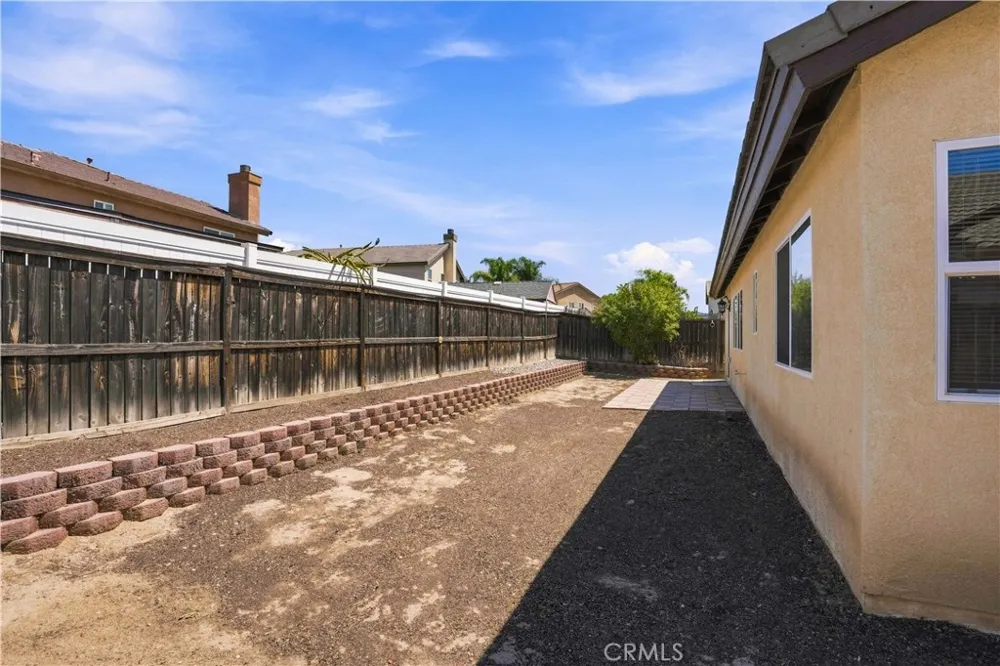 4330 Amber Ridge Hemet, CA 92545