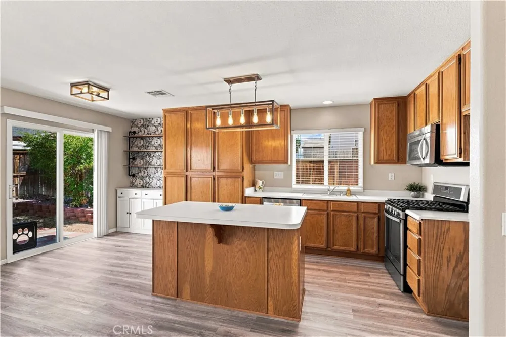 4330 Amber Ridge Hemet, CA 92545