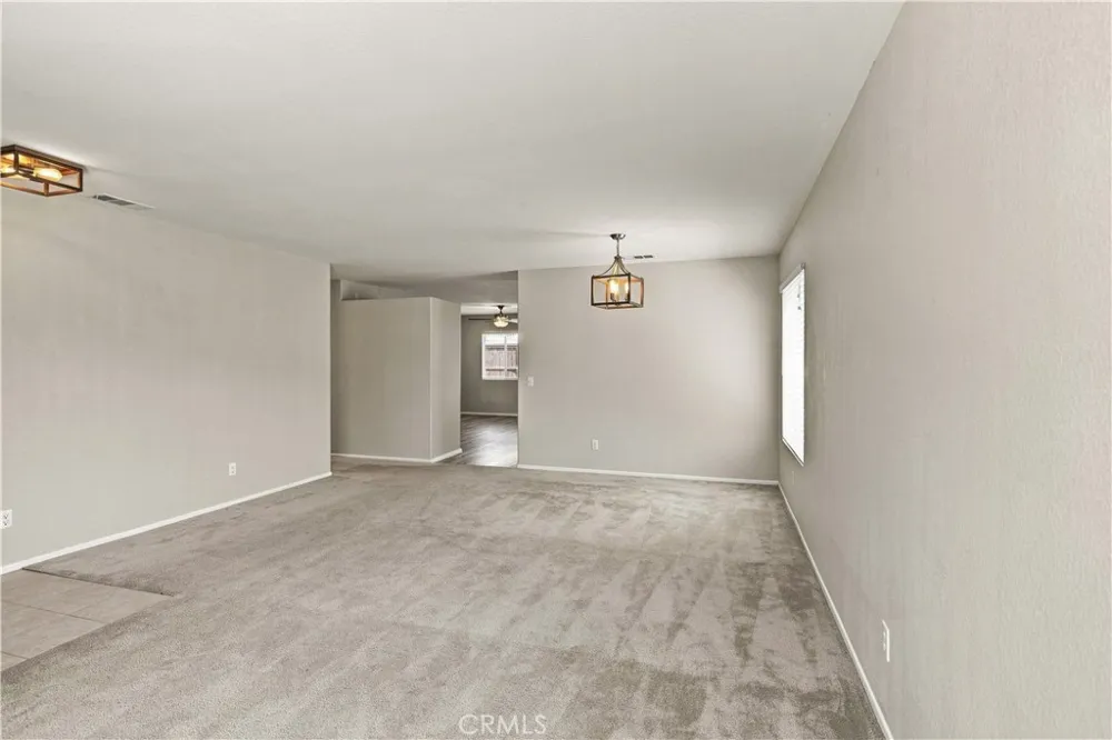 4330 Amber Ridge Hemet, CA 92545