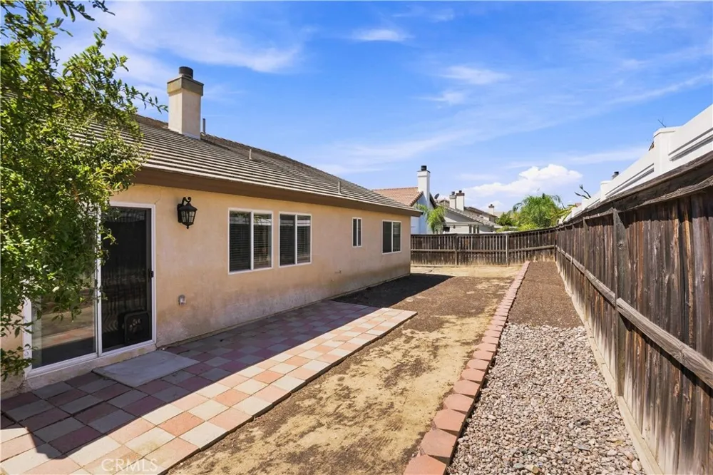 4330 Amber Ridge Hemet, CA 92545
