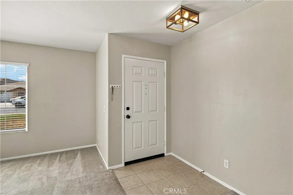 4330 Amber Ridge Hemet, CA 92545