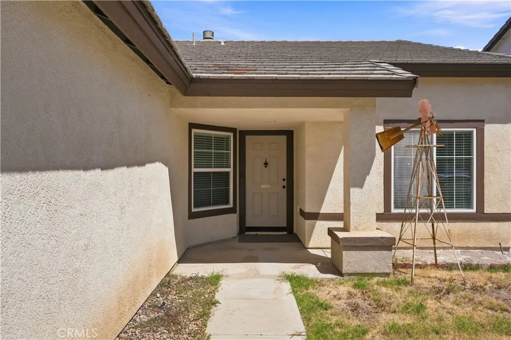 4330 Amber Ridge Hemet, CA 92545