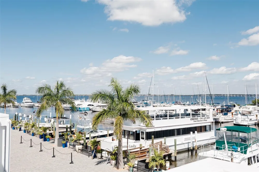 10161 OWL HEAD CIRCLE Port Charlotte, FL 33981