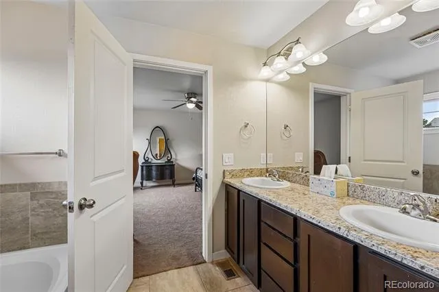 3611 S Perth Circle #102 Aurora, CO 80013