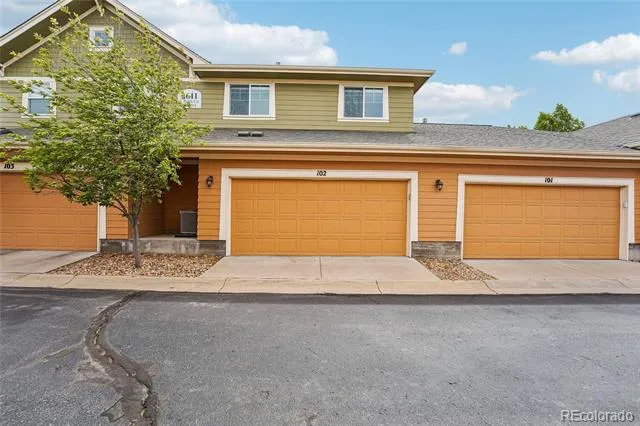 3611 S Perth Circle #102 Aurora, CO 80013