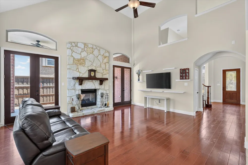 6832 Foghorn Lane Grand Prairie, TX 75054