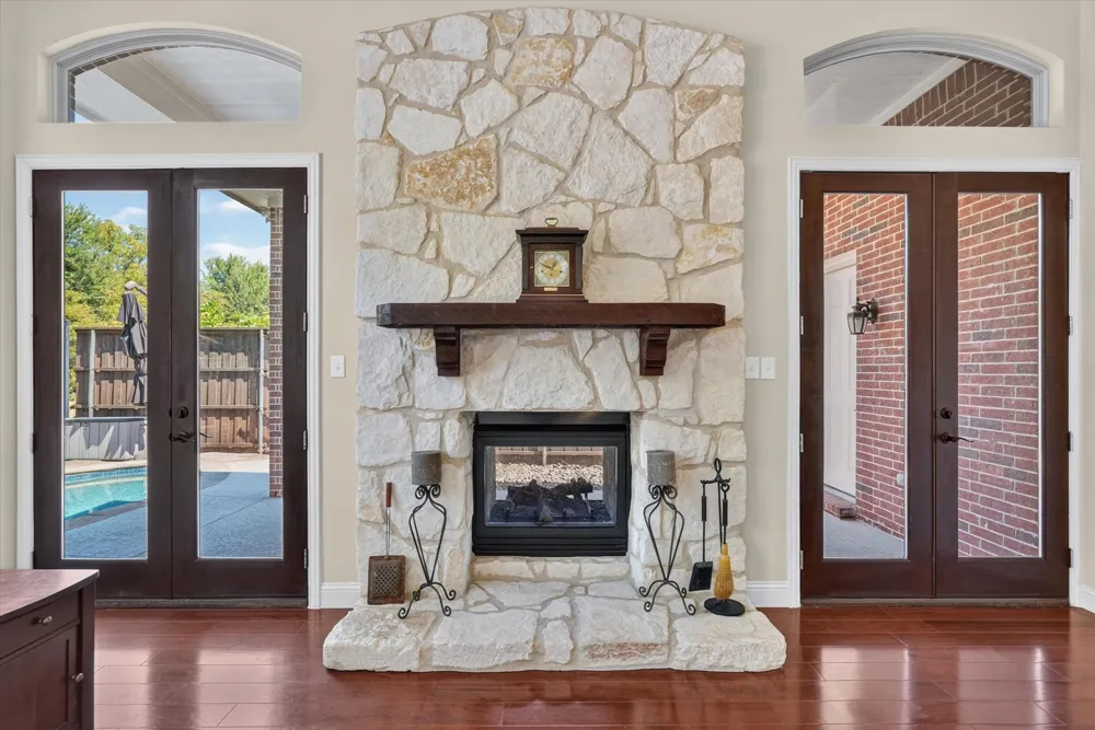 6832 Foghorn Lane Grand Prairie, TX 75054