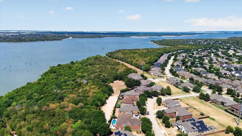 6832 Foghorn Lane Grand Prairie, TX 75054