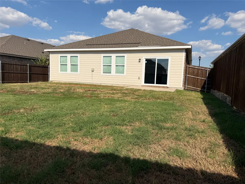 745 Richmond Drive Lavon, TX 75166