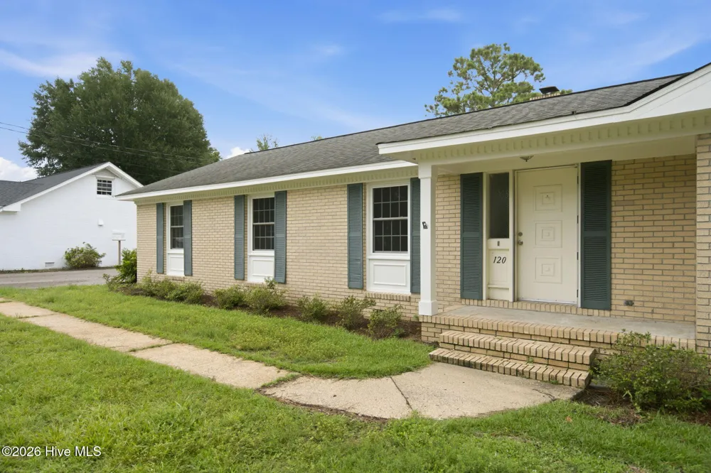 120 Windemere Road Wilmington, NC 28405