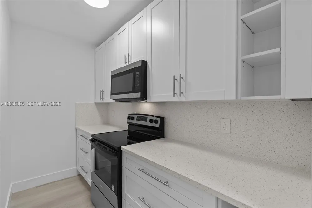 1771 NW 48th St Miami, FL 33142