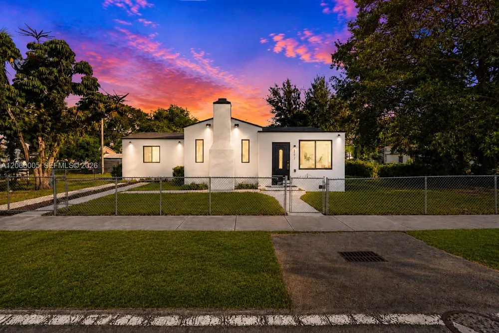 1771 NW 48th St Miami, FL 33142