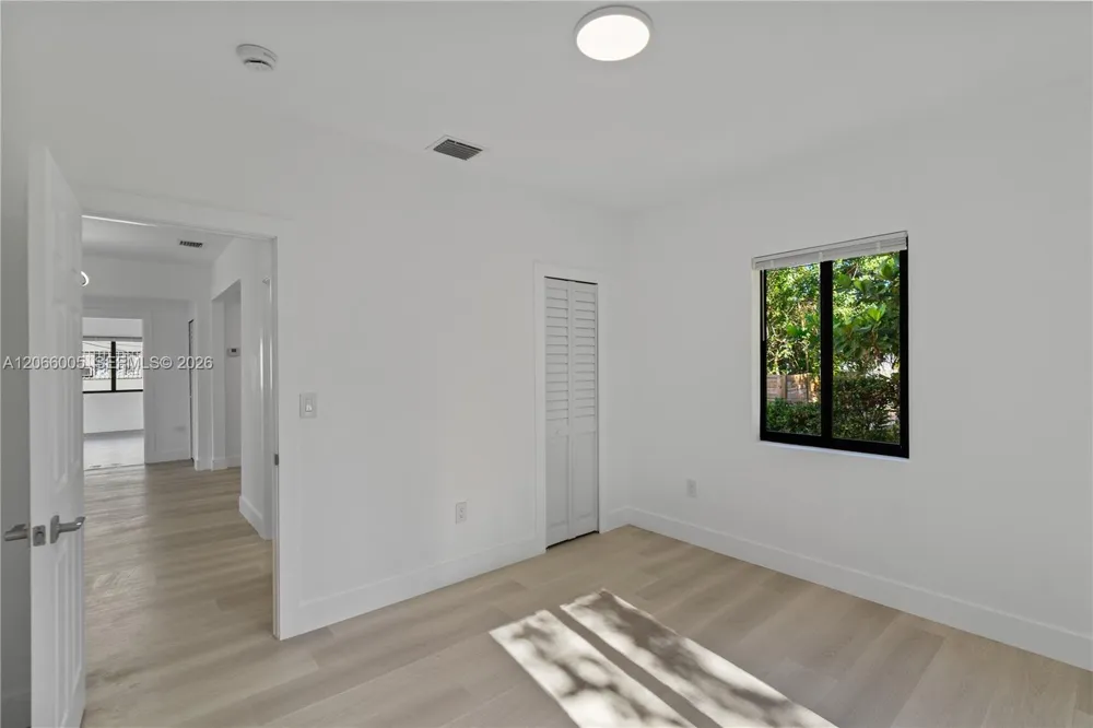 1771 NW 48th St Miami, FL 33142