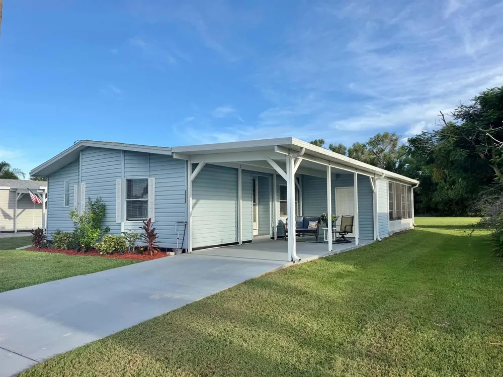 3333 Columbrina Circle Port St. Lucie, FL 34952