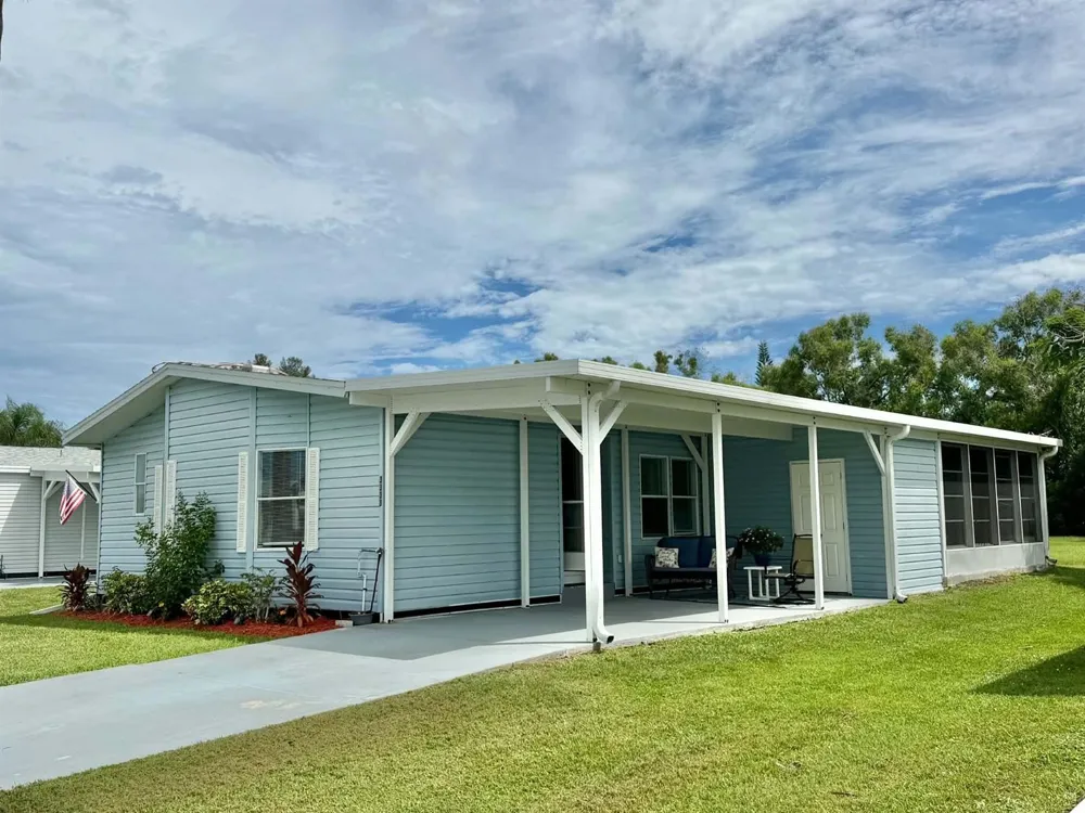 3333 Columbrina Circle Port St. Lucie, FL 34952