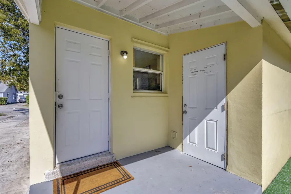 510 48th Street West Palm Beach, FL 33407