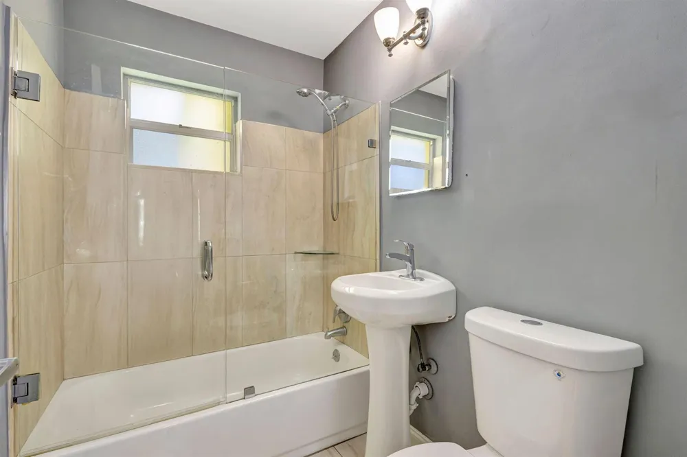 510 48th Street West Palm Beach, FL 33407