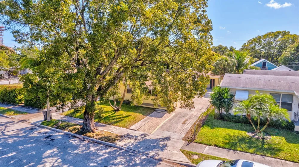 510 48th Street West Palm Beach, FL 33407