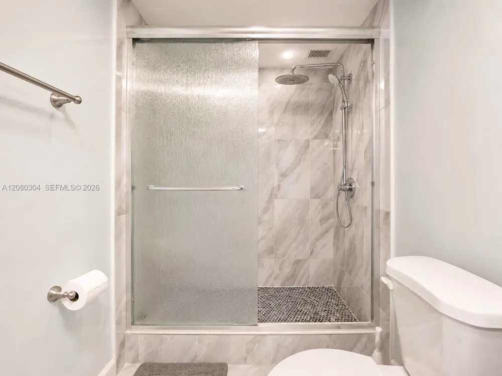301 NE 14th Ave #507 Hallandale Beach, FL 33009