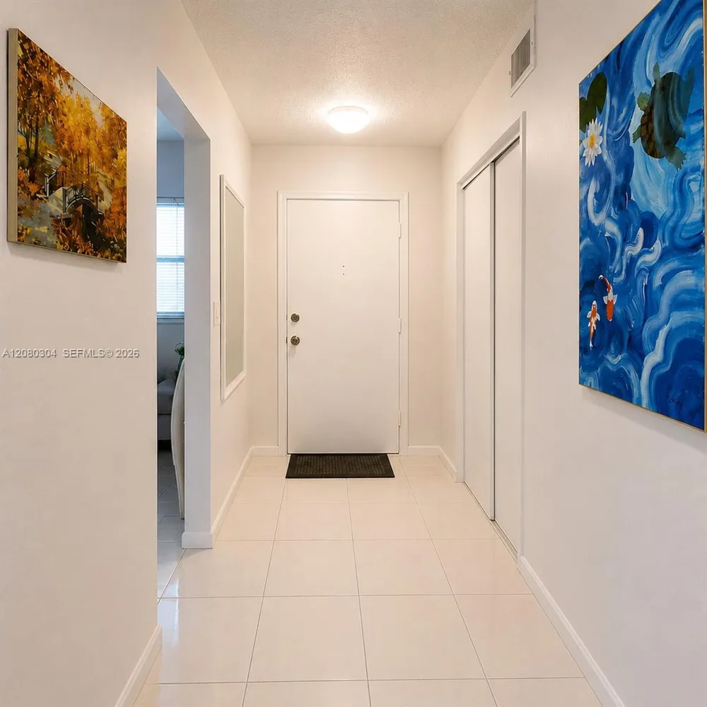 301 NE 14th Ave #507 Hallandale Beach, FL 33009