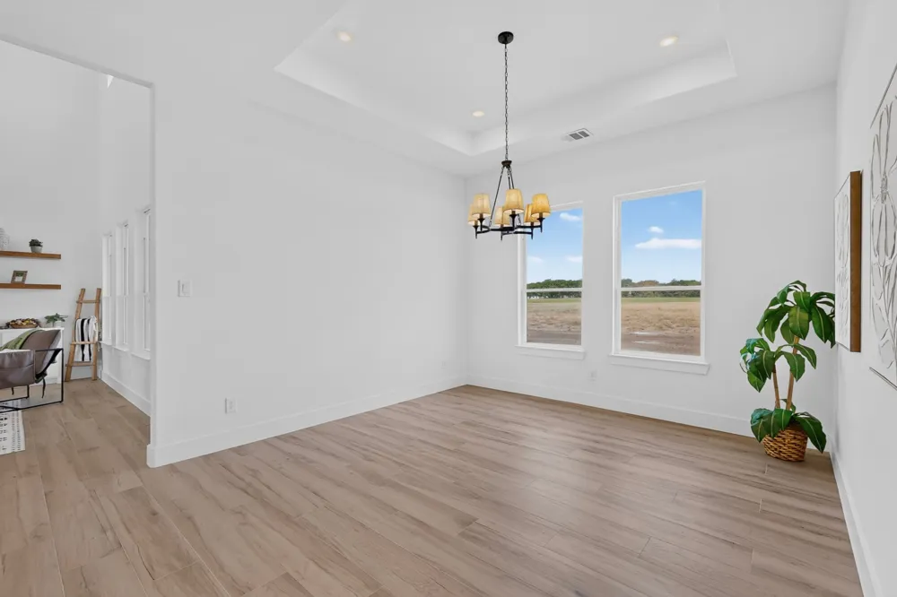 204 CR 4615 Wolfe City, TX 75496