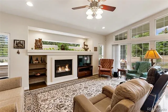3385 Hollycrest Drive Colorado Springs, CO 80920