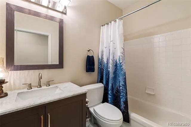 3385 Hollycrest Drive Colorado Springs, CO 80920