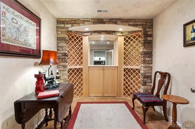 3385 Hollycrest Drive Colorado Springs, CO 80920