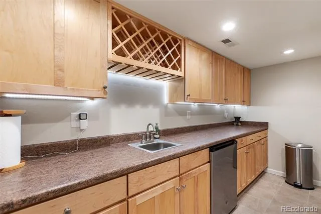 3385 Hollycrest Drive Colorado Springs, CO 80920