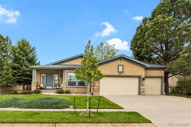 3385 Hollycrest Drive Colorado Springs, CO 80920