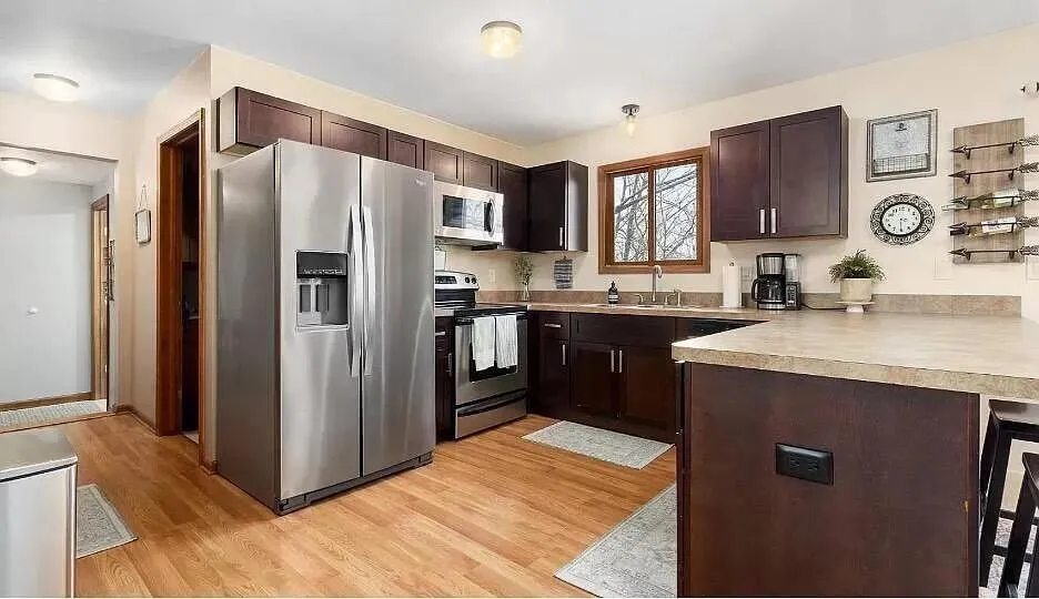 11816 Highridge Drive Pinckney, MI 48169