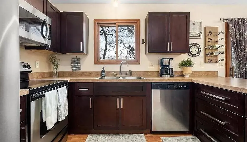 11816 Highridge Drive Pinckney, MI 48169