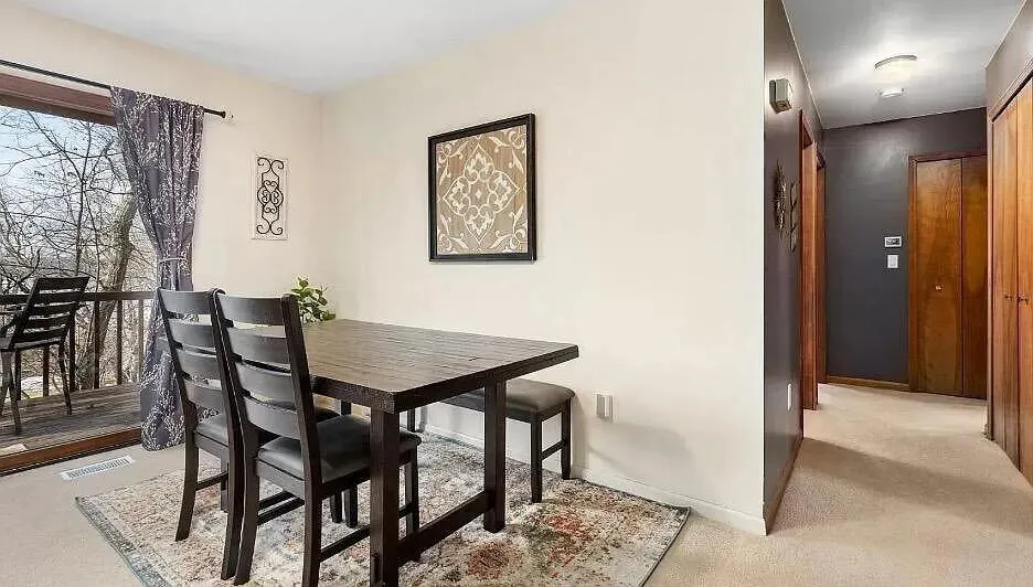 11816 Highridge Drive Pinckney, MI 48169