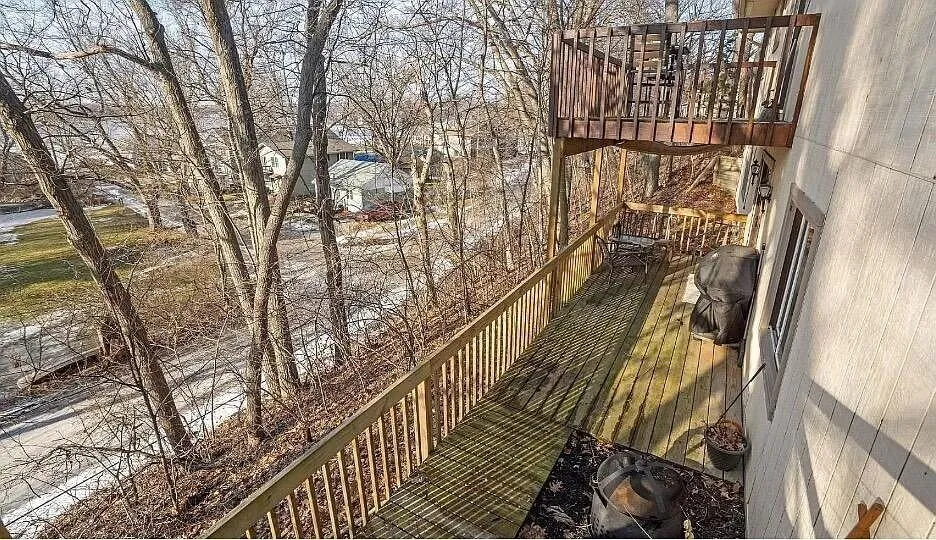 11816 Highridge Drive Pinckney, MI 48169