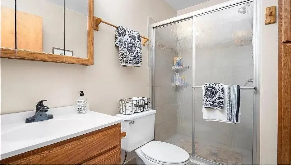 11816 Highridge Drive Pinckney, MI 48169