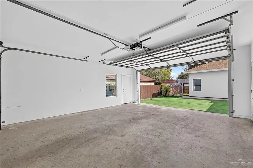 820 Rancho La Joya Street La Joya, TX 78560