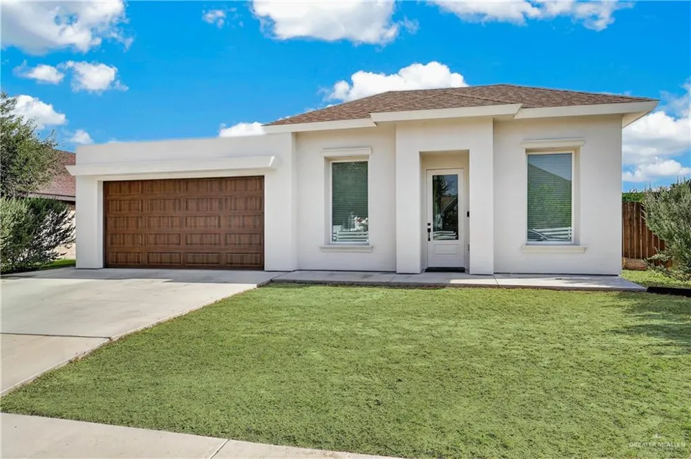 820 Rancho La Joya Street La Joya, TX 78560