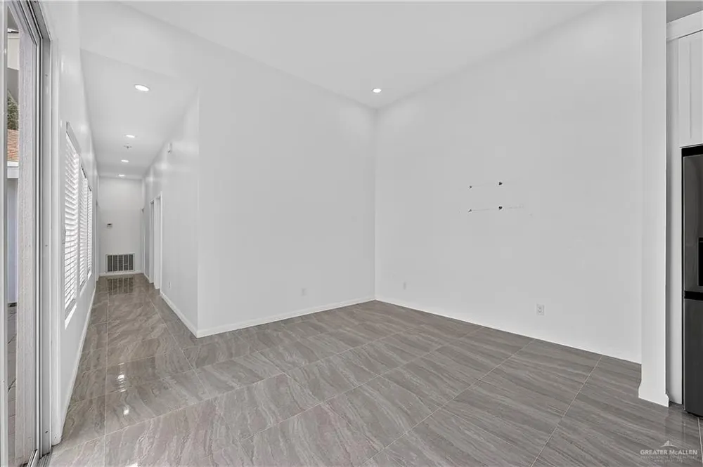 820 Rancho La Joya Street La Joya, TX 78560