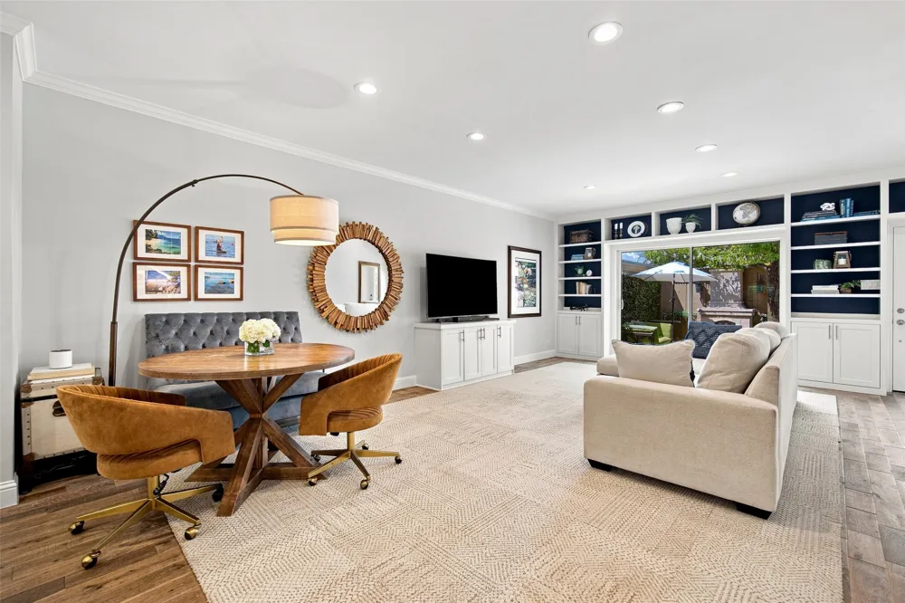 7424 W Northwest Highway #9 Dallas, TX 75225