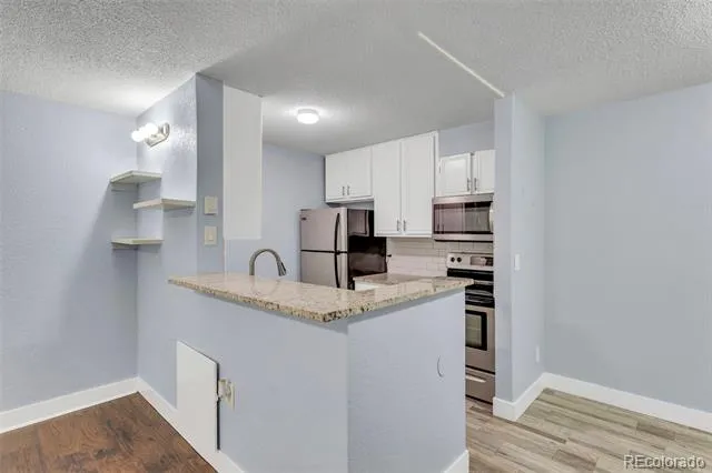 2281 S Vaughn Way #104A Aurora, CO 80014