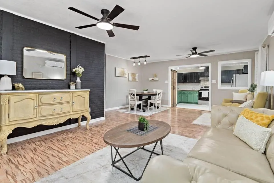 105 Saxon Lane Woodville, TX 75979