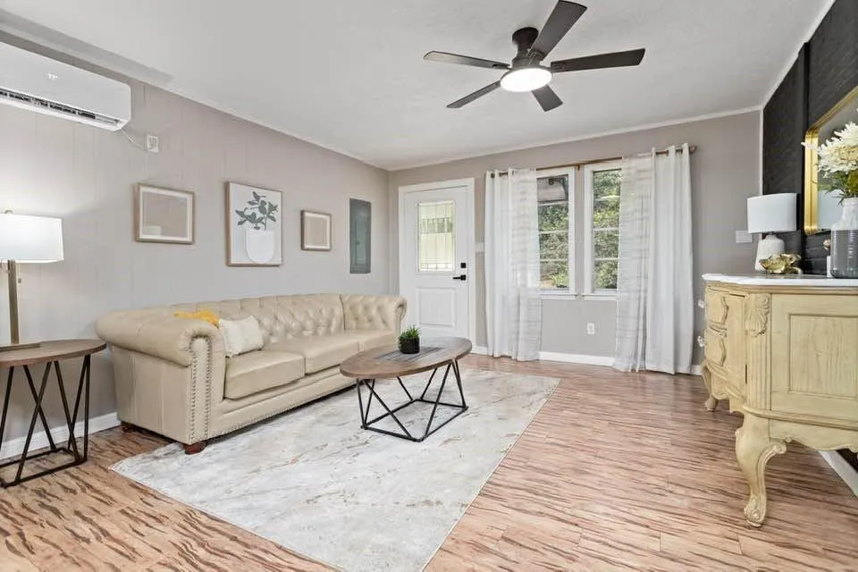 105 Saxon Lane Woodville, TX 75979