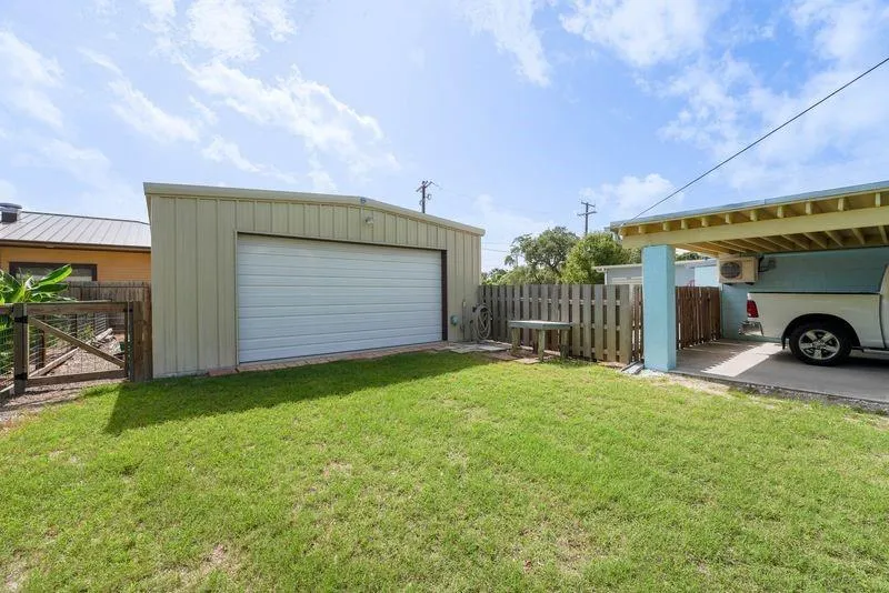320 Timothy Street Rockport, TX 78382