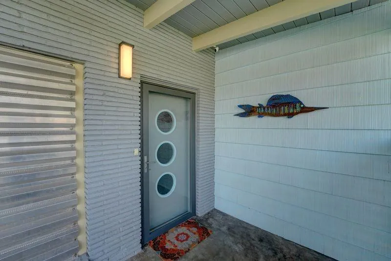 320 Timothy Street Rockport, TX 78382