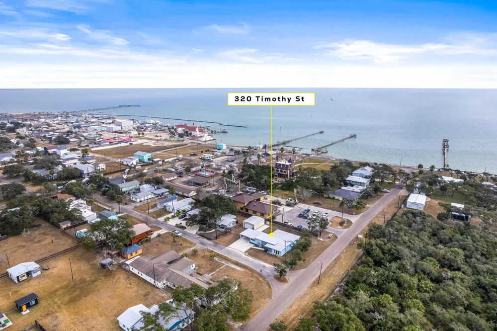 320 Timothy Street Rockport, TX 78382