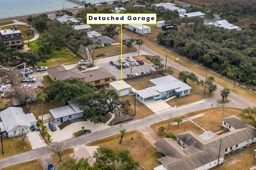 320 Timothy Street Rockport, TX 78382